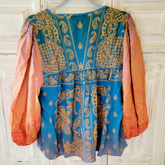 Farm Rio Puff-Sleeve Blouse - Picture 5 of 5